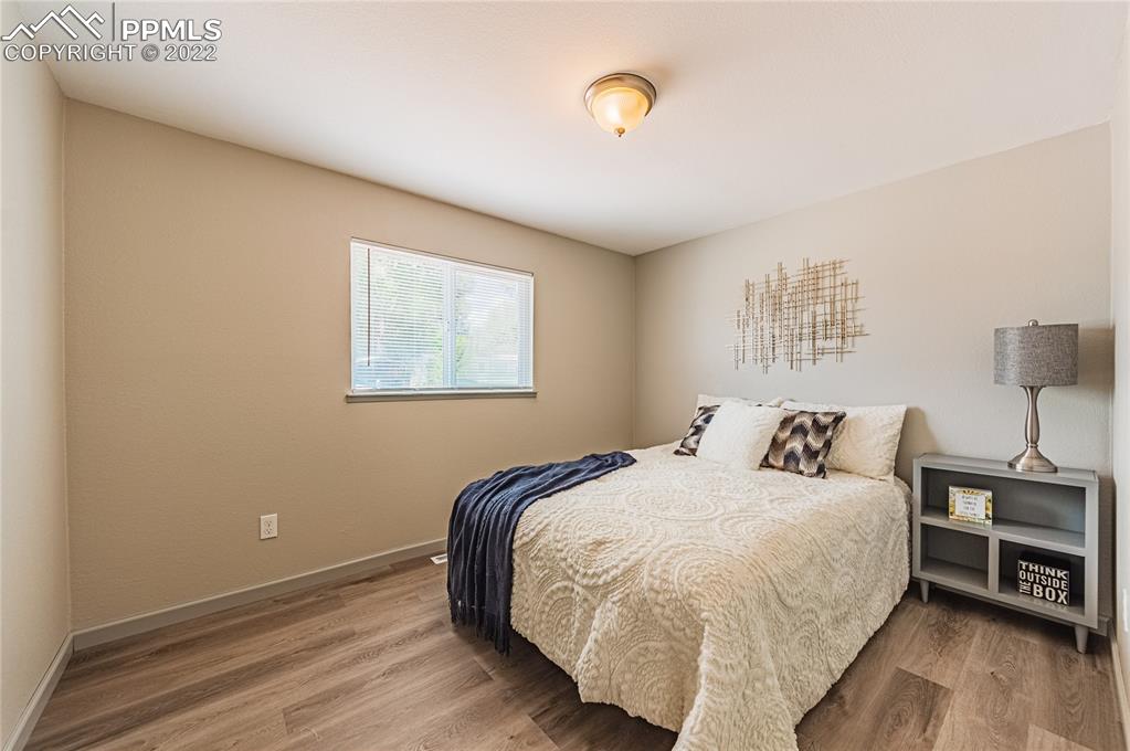 Listing 5615194, Image 13 of 22