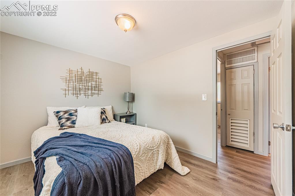 Listing 5615194, Image 14 of 22