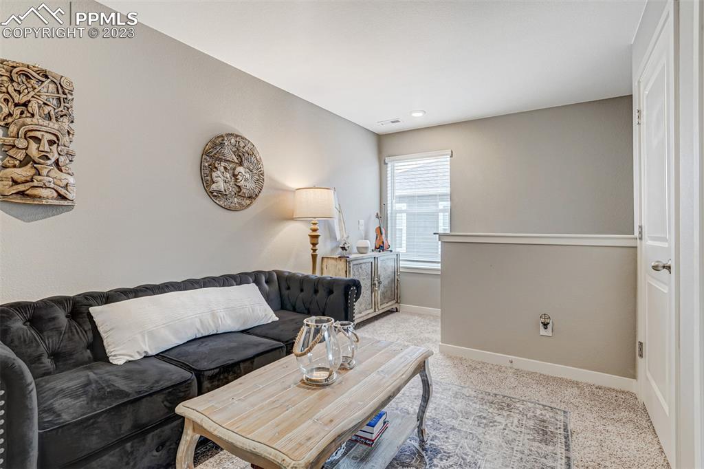 Listing 5615446, Image 24 of 45