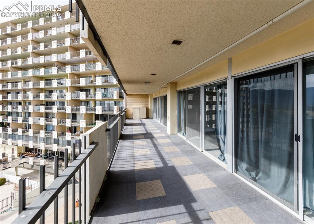 Image 23 of 31: Balcony