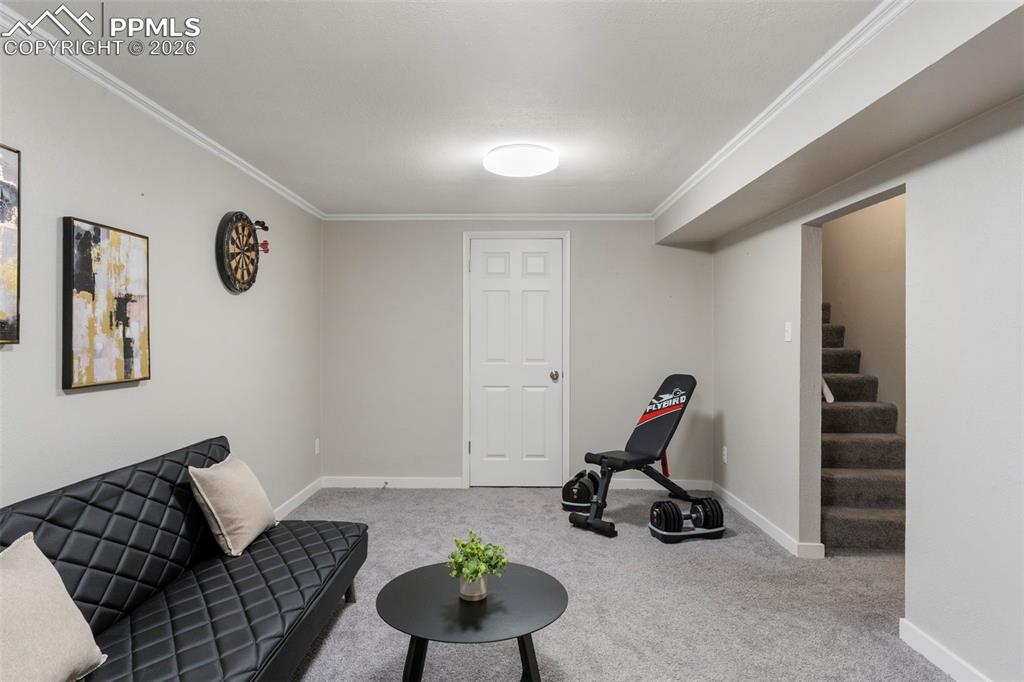 Image 17 of 26: Sitting Room