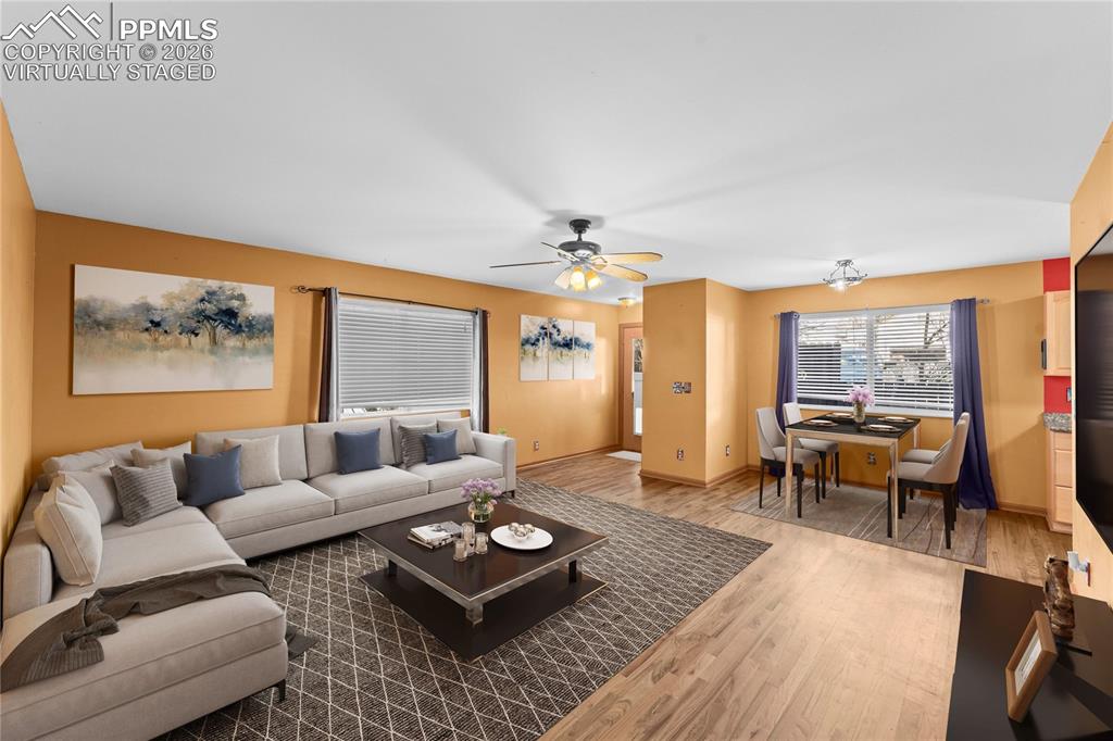 Image 19 of 37: Virtually Staged