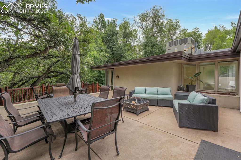 Image 6 of 43: Open patio with amble space to make your own 