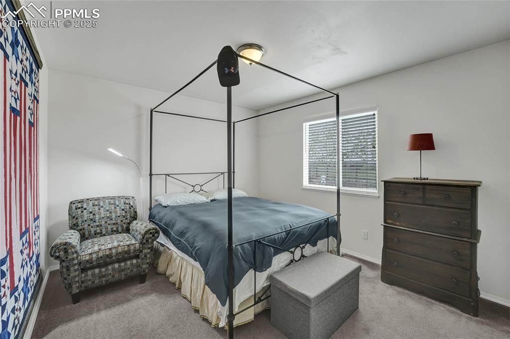 Image 19 of 43: Bedroom
