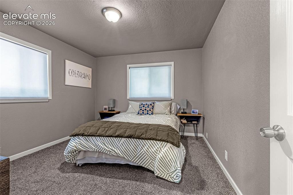 Image 19 of 46: Bedroom