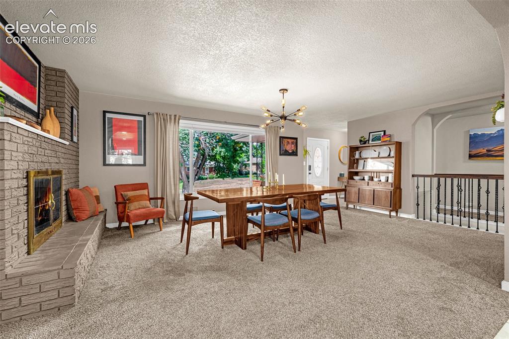Image 6 of 46: Dining Area