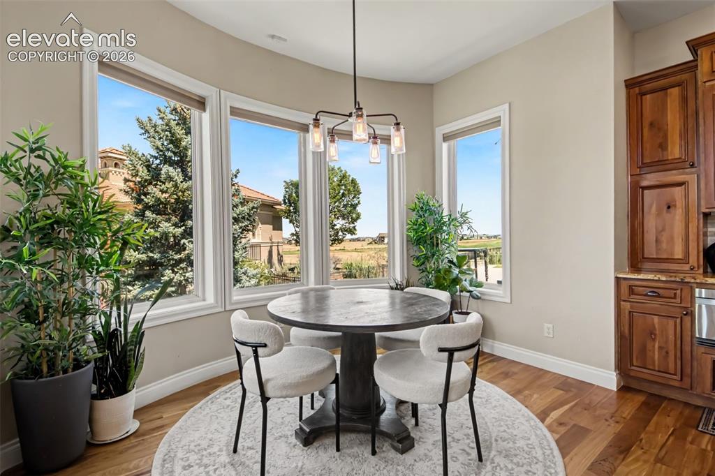 Image 9 of 49: Kitchen