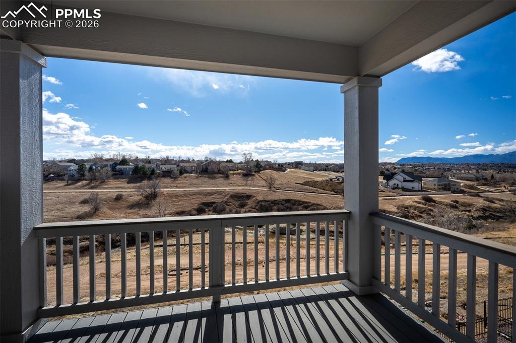 Image 19 of 37: Balcony