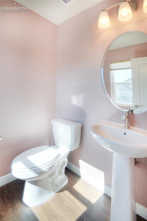 Image 13 of 29: Bathroom