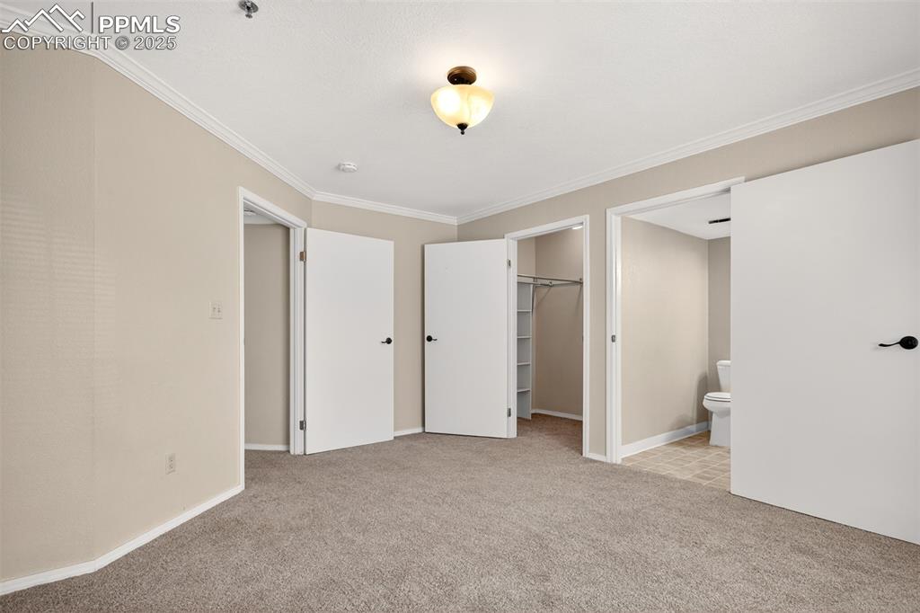 Image 16 of 27: Main Bedroom