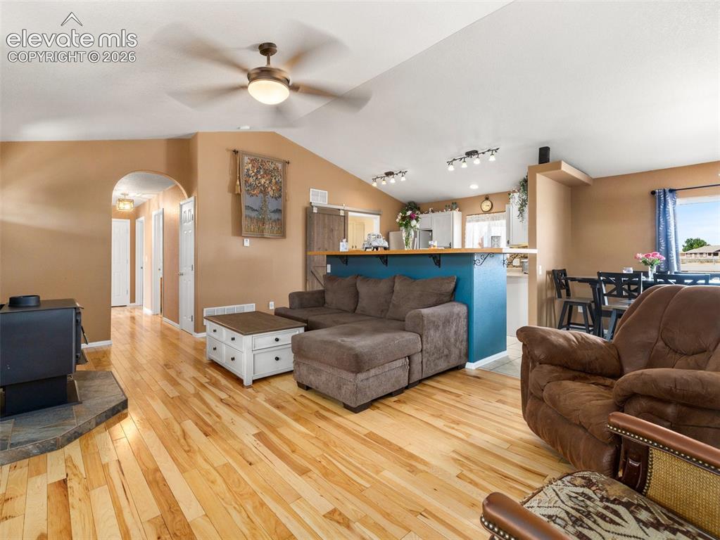Image 4 of 35: Living Room