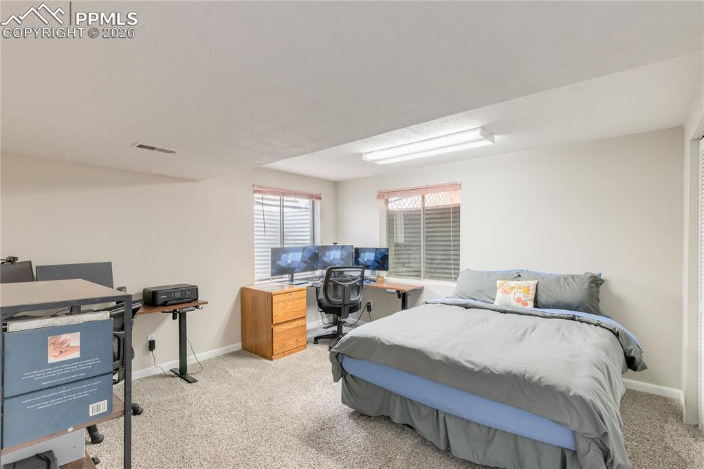 Image 35 of 47: Bedroom