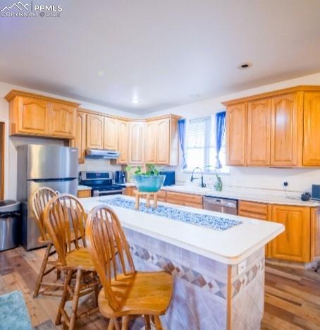 Image 5 of 31: Kitchen