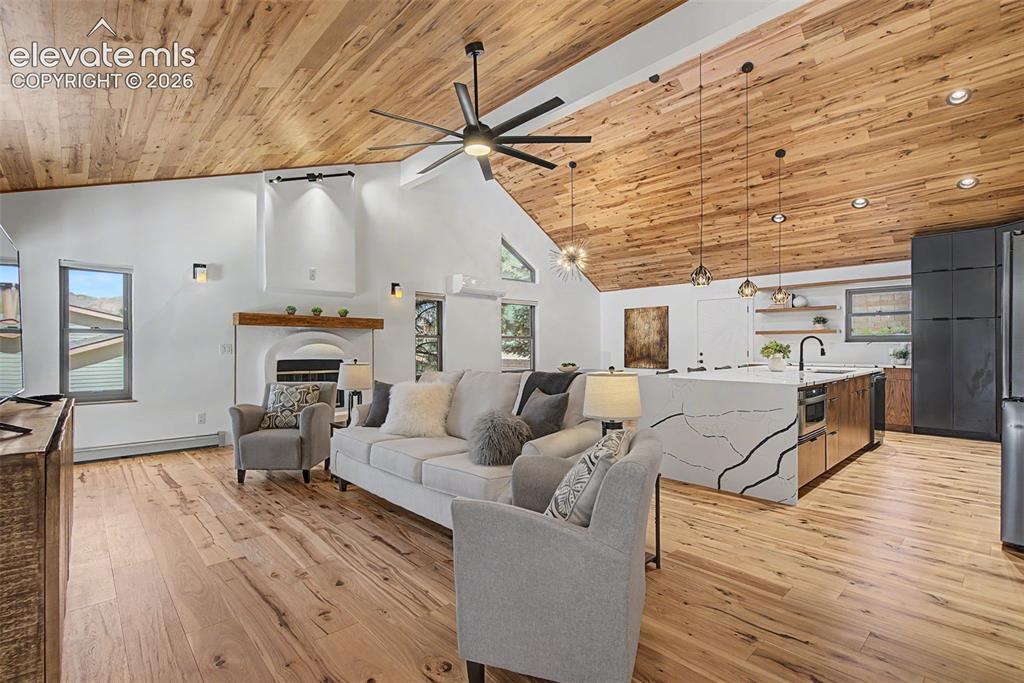 Image 15 of 47: Living Room