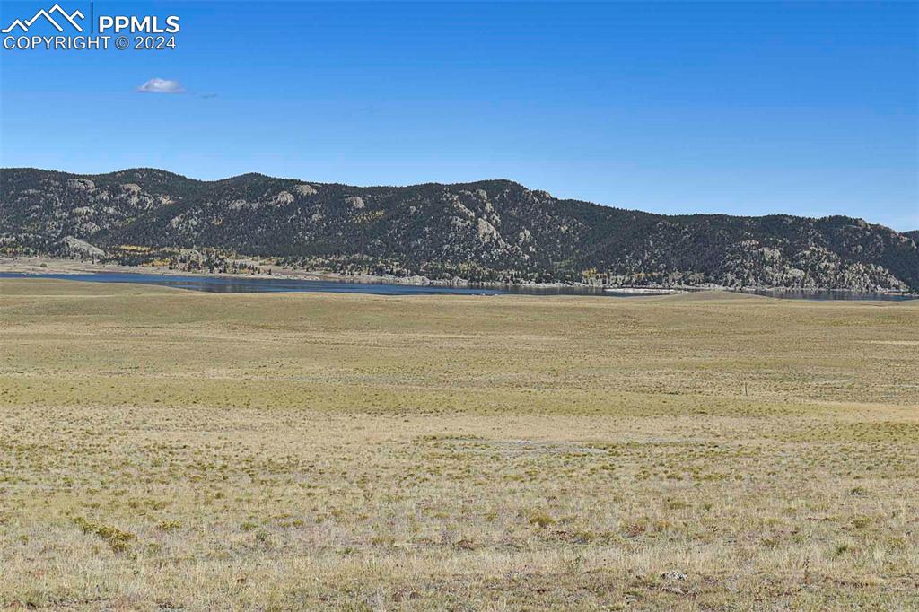 Image 15 of 42: View