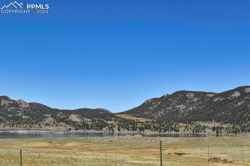 Image 40 of 42: View