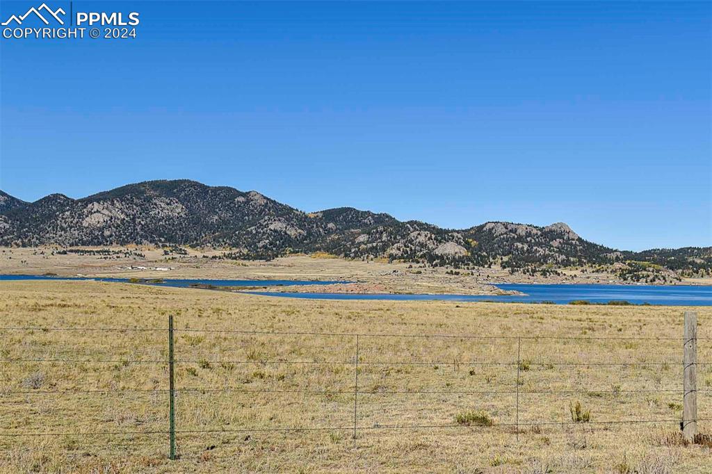 Image 41 of 42: View