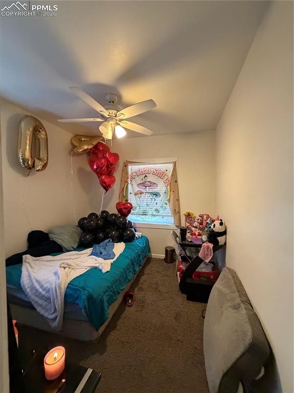 Image 9 of 23: Bedroom