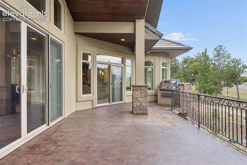 Image 6 of 49: Patio