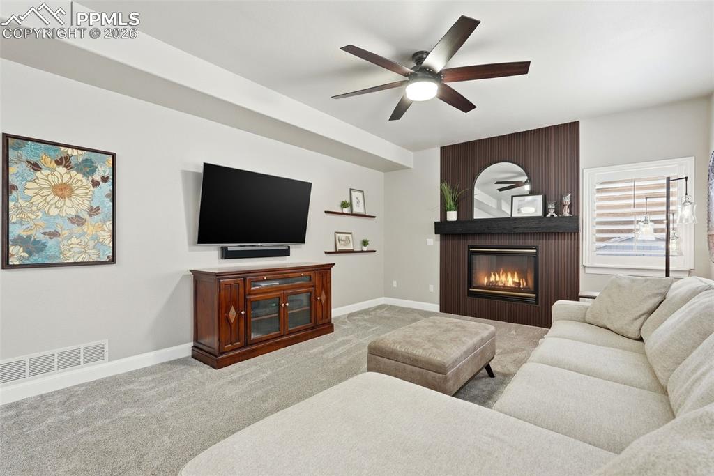 Image 15 of 50: Living Room