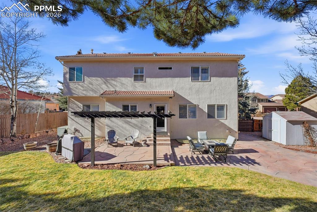 Image 44 of 50: Back of Structure