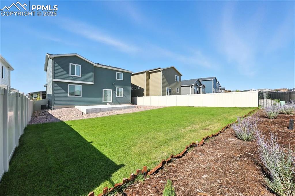 Image 38 of 44: Back of Structure