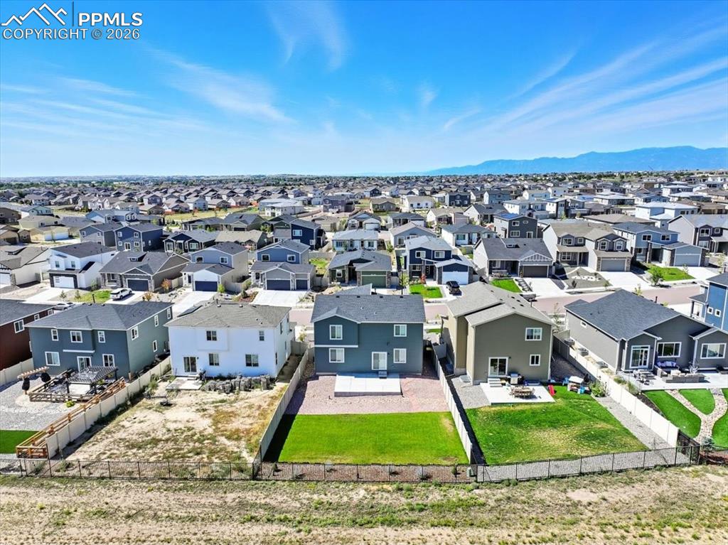 Image 44 of 44: Yard