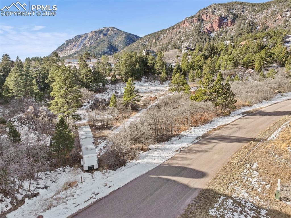 Image 19 of 50: View