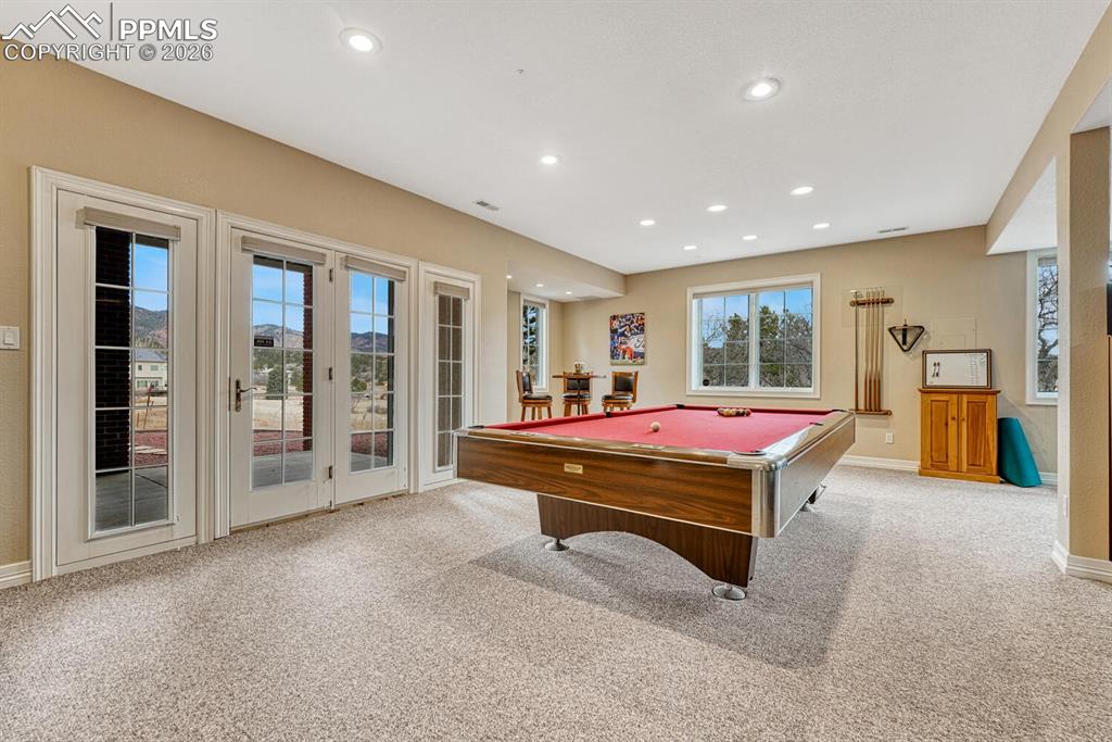 Image 36 of 48: Game Room