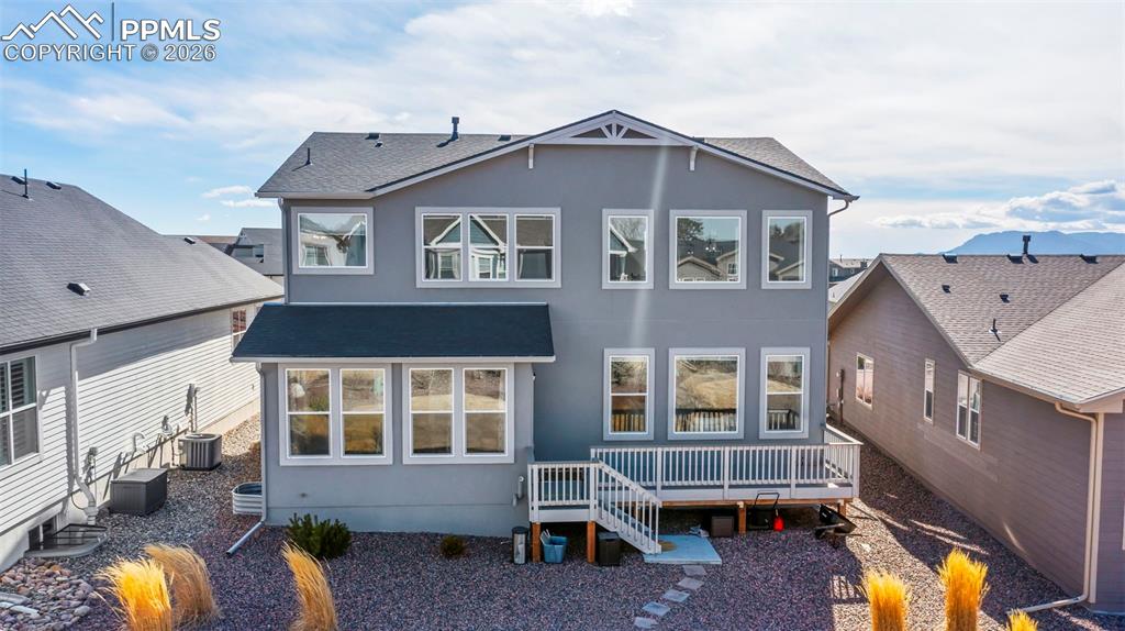 Image 45 of 50: Back of Structure