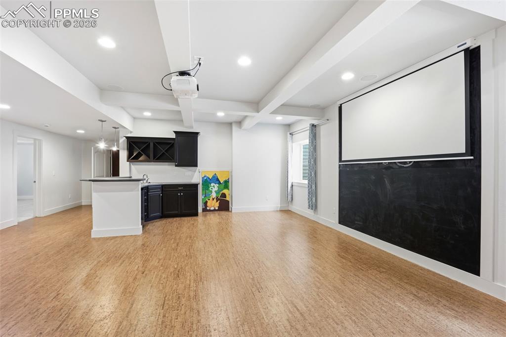 Image 37 of 50: Bathroom