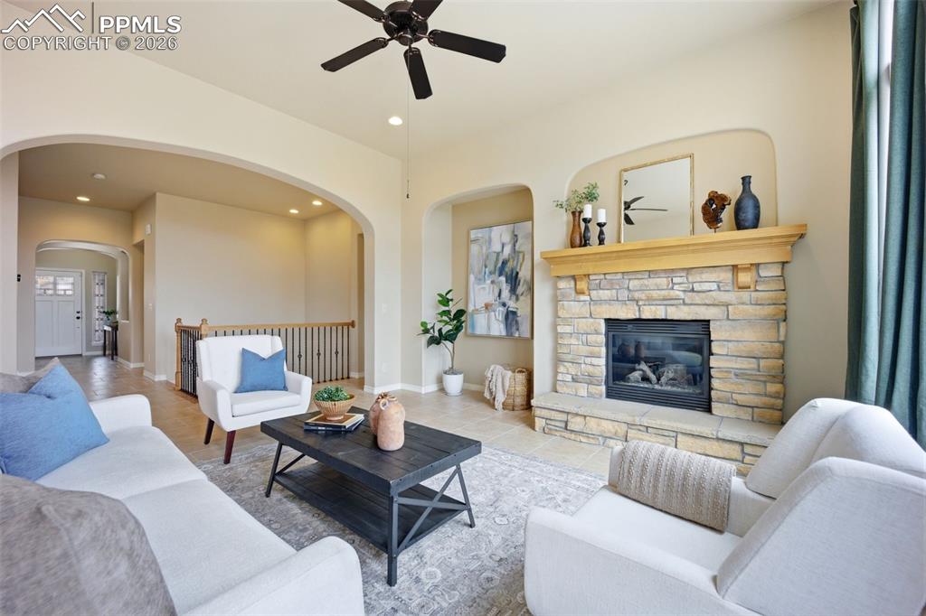 Image 5 of 47: Living Room