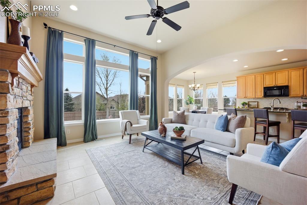 Image 7 of 47: Living Room