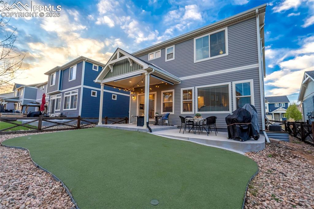 Image 42 of 50: Back of Structure