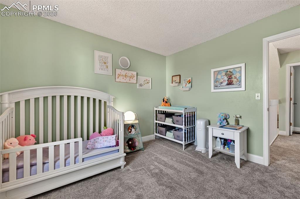 Image 16 of 26: Bedroom