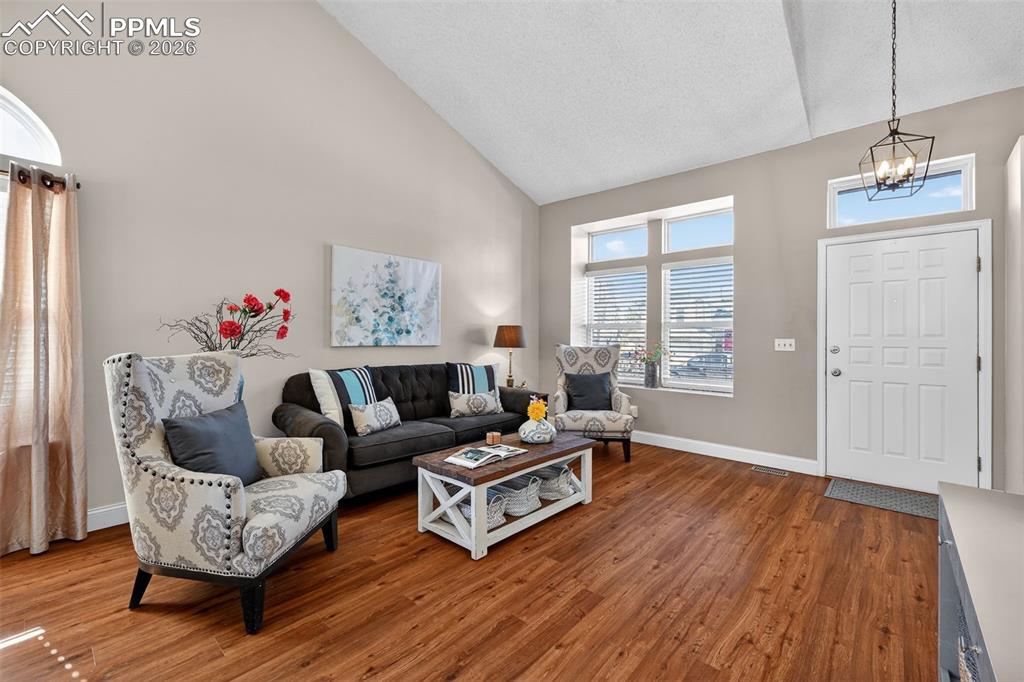 Image 5 of 26: Living Room