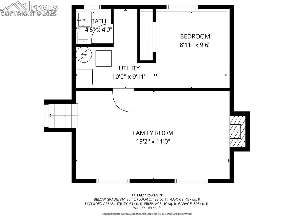 Image 46 of 47: View of floor plan / room layout