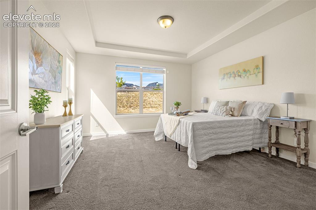 Image 11 of 36: Bedroom