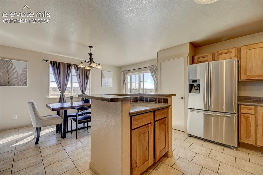 Image 10 of 48: Kitchen