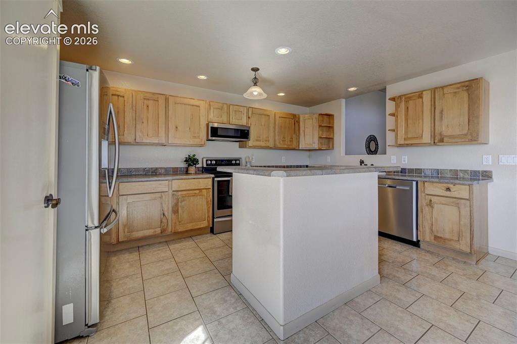 Image 12 of 48: Kitchen
