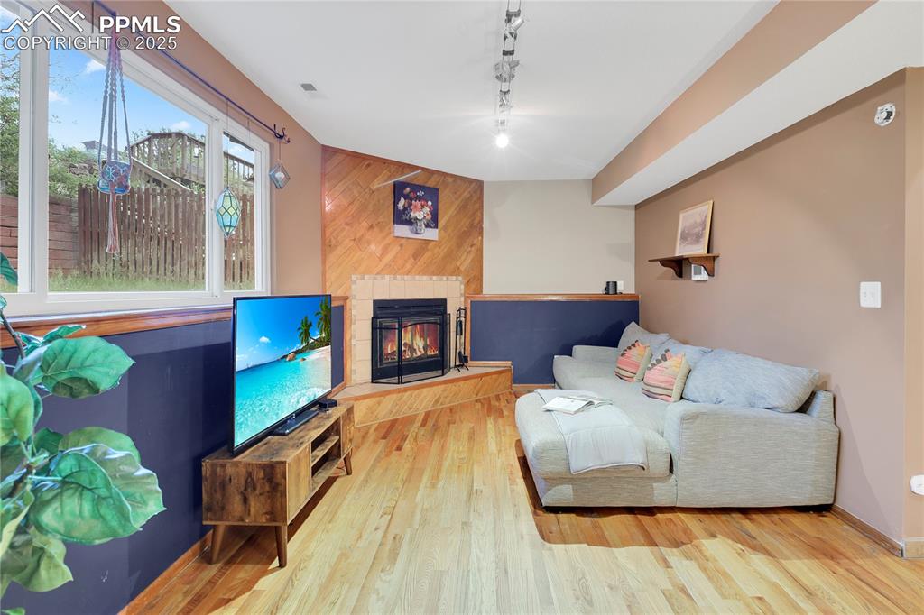 Image 10 of 36: Living Room