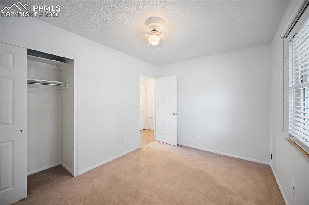 Image 17 of 35: Bedroom