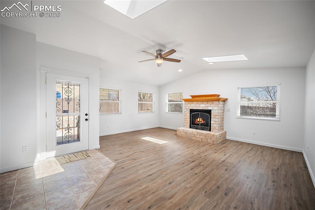 Image 8 of 35: Living Room