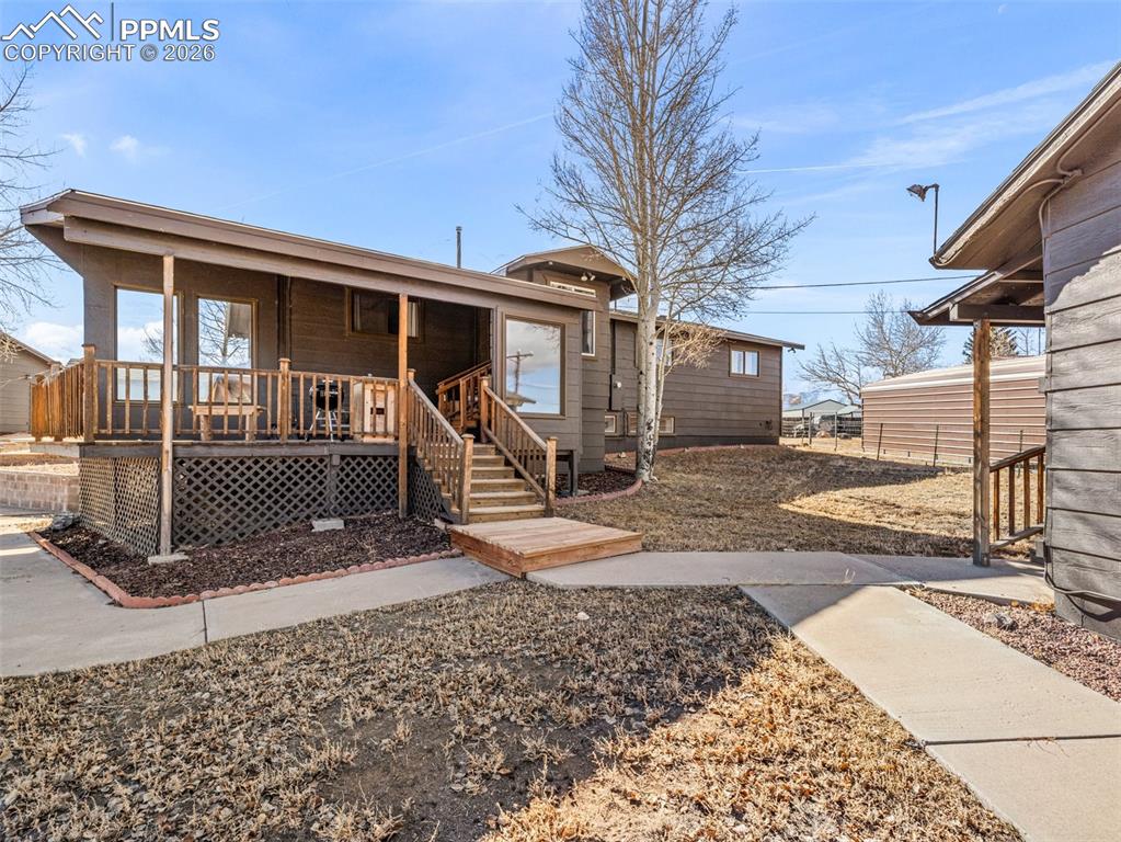 Image 3 of 50: Front of Structure