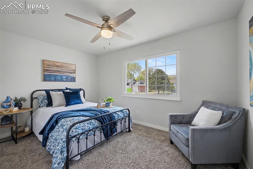 Image 14 of 28: Bedroom