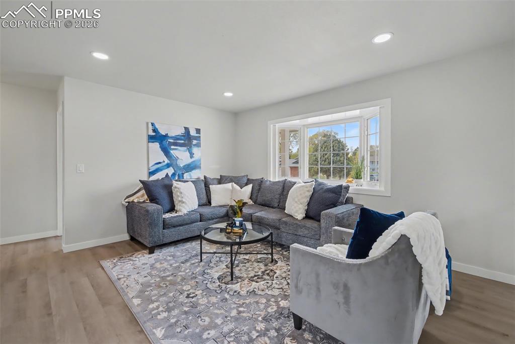 Image 4 of 28: Living Room