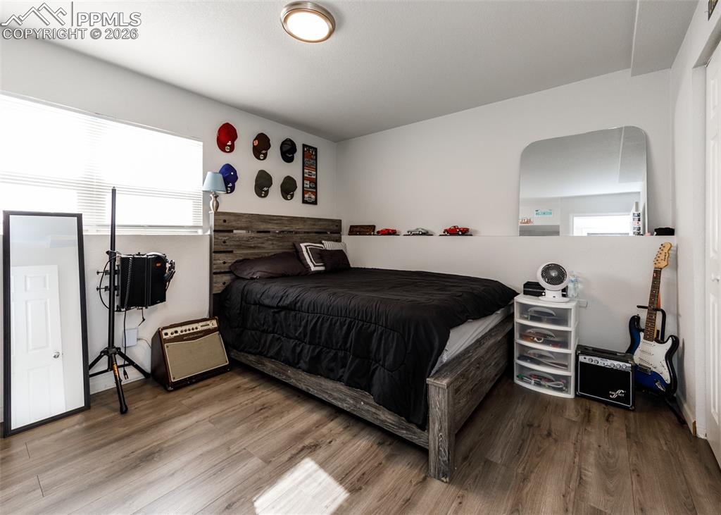 Image 44 of 49: Bedroom