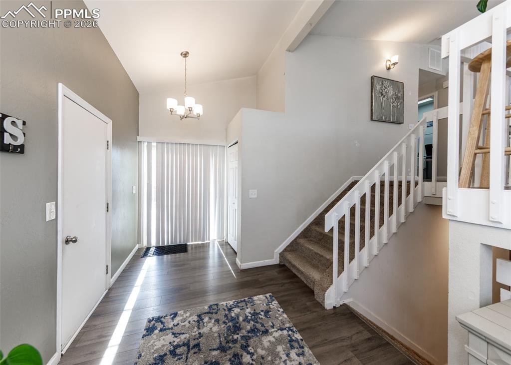 Image 6 of 49: Entry