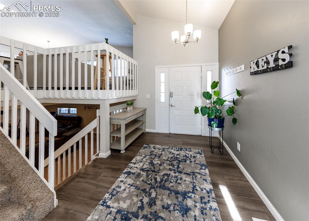 Image 7 of 49: Entry