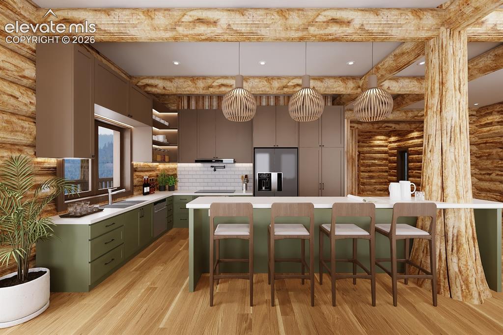 Image 7 of 13: Kitchen